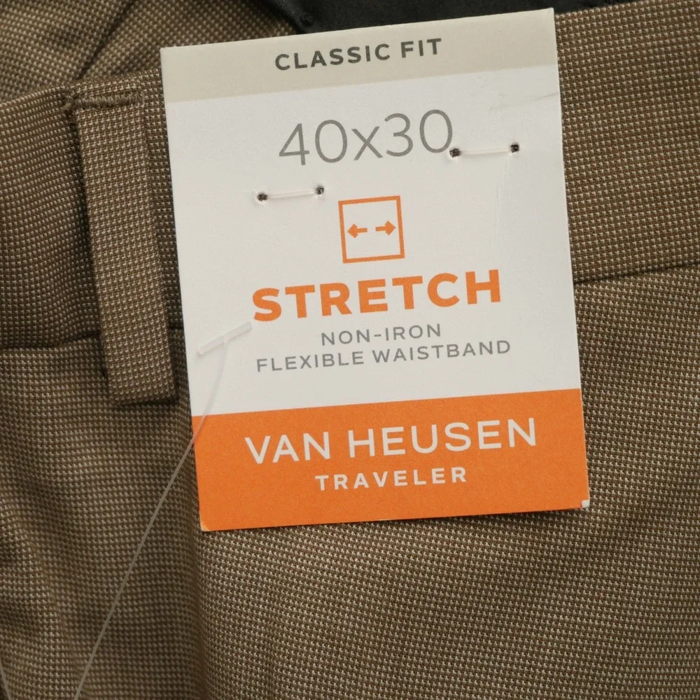 Van Heusen Traveler Mens 40x30 Classic Fit Stretch Dress Pants Tan Non-Iron